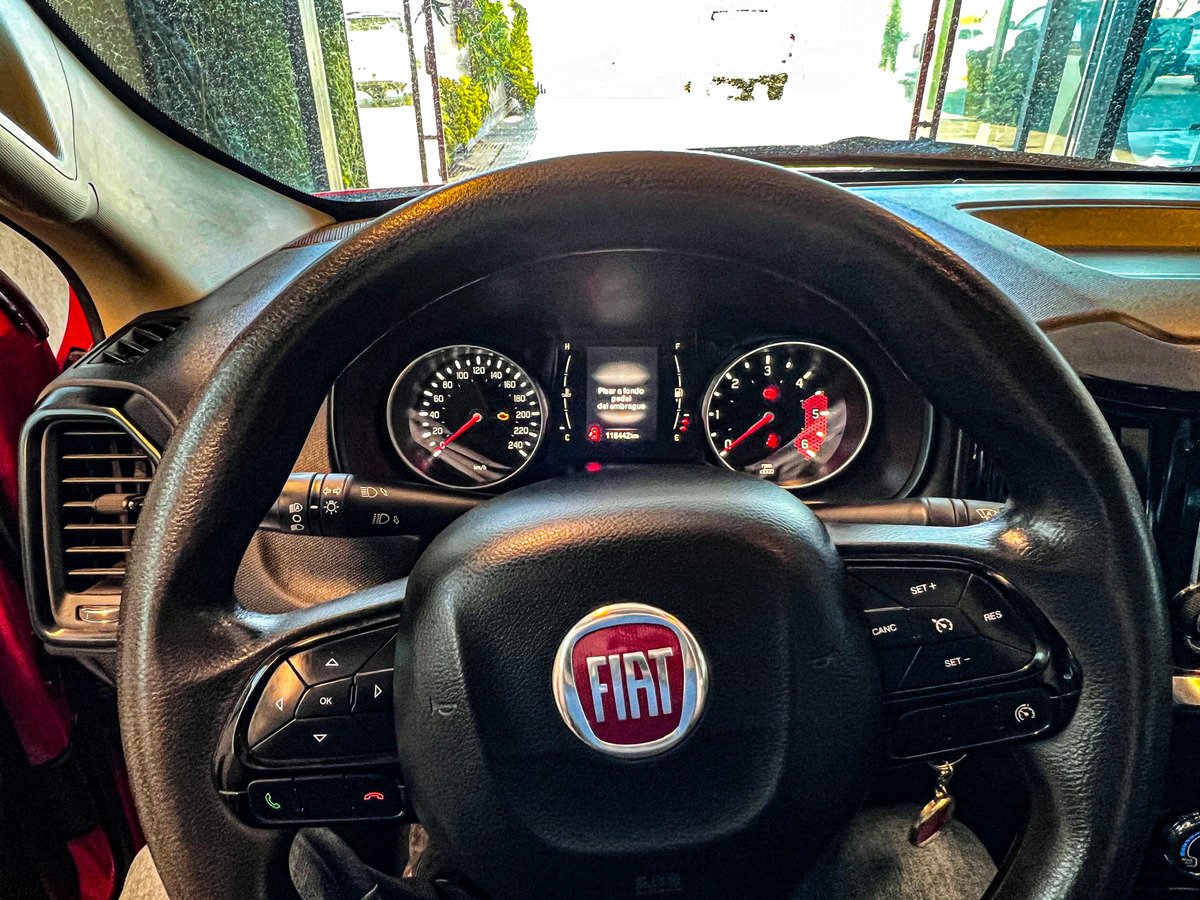 Fiat Toro 2.0 Freedom 4x2 - Imagen 6