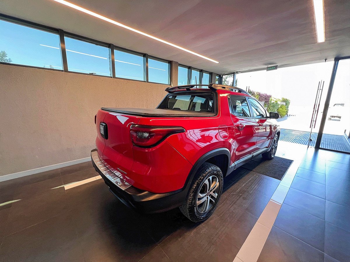 Fiat Toro 2.0 Freedom 4x2 - Imagen 13