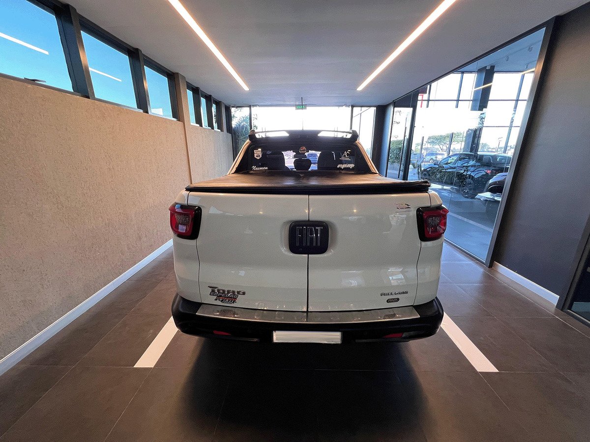 Fiat Toro 2.0 Freedom 4x4 - Imagen 9